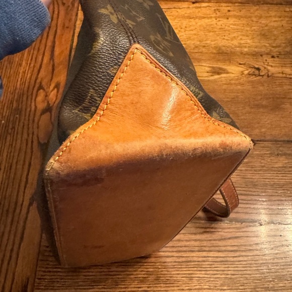 Louis Vouitton Monogram Authentic Brown Tote Handbag - Picture 11 of 16